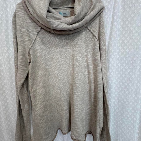 Tops - Free People Beach Pullover